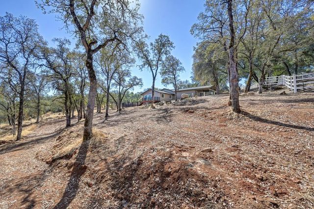 4020 Saddlehorn Ct, Shingle Springs, CA 95682