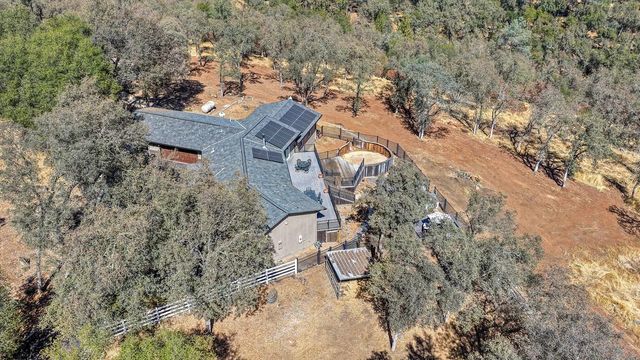 4020 Saddlehorn Ct, Shingle Springs, CA 95682