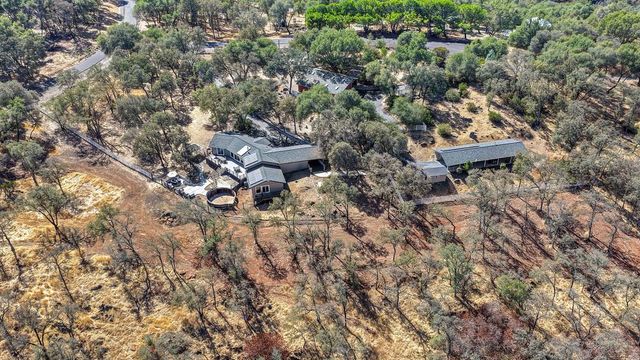 4020 Saddlehorn Ct, Shingle Springs, CA 95682