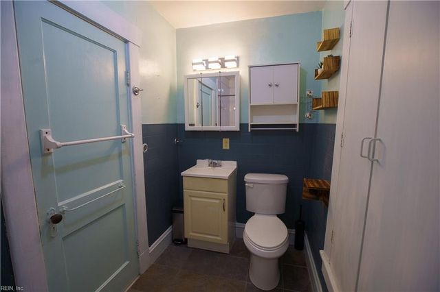 1009 E Leicester AVE, Norfolk, VA 23503