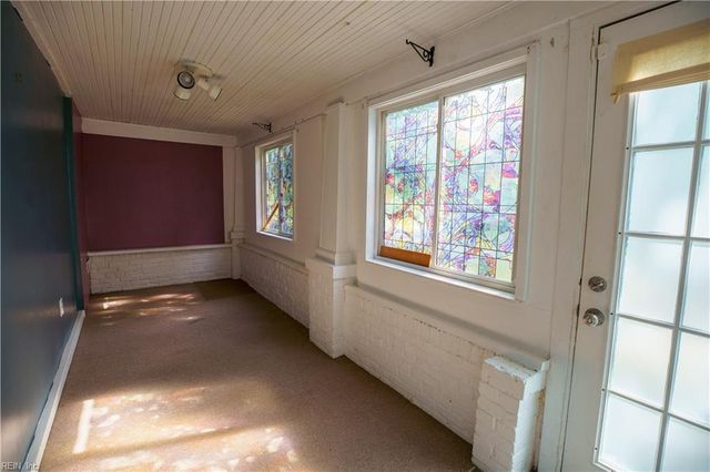 1009 E Leicester AVE, Norfolk, VA 23503
