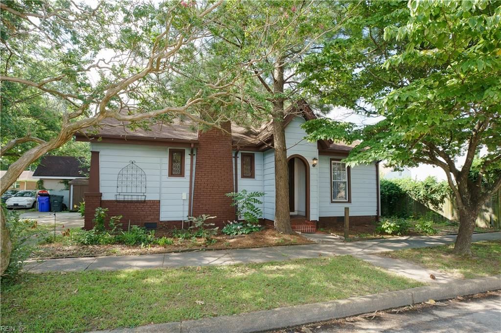 1009 E Leicester AVE, Norfolk, VA 23503