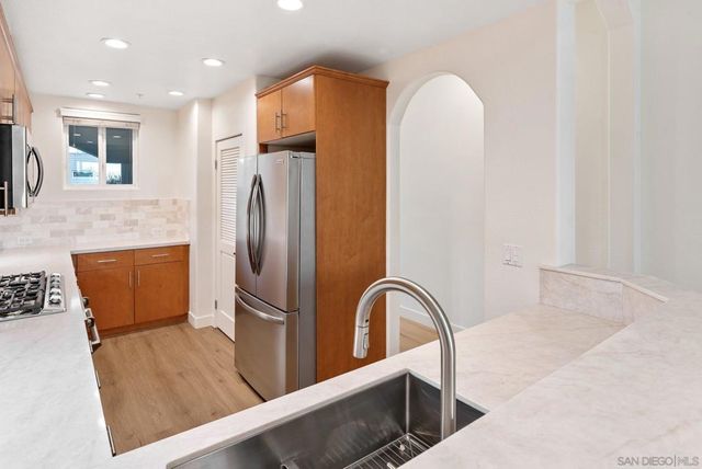 3275 5Th Ave 306, San Diego, CA 92103