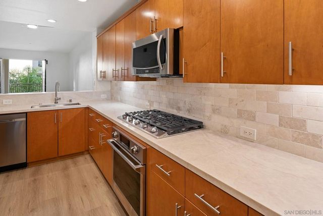 3275 5Th Ave 306, San Diego, CA 92103