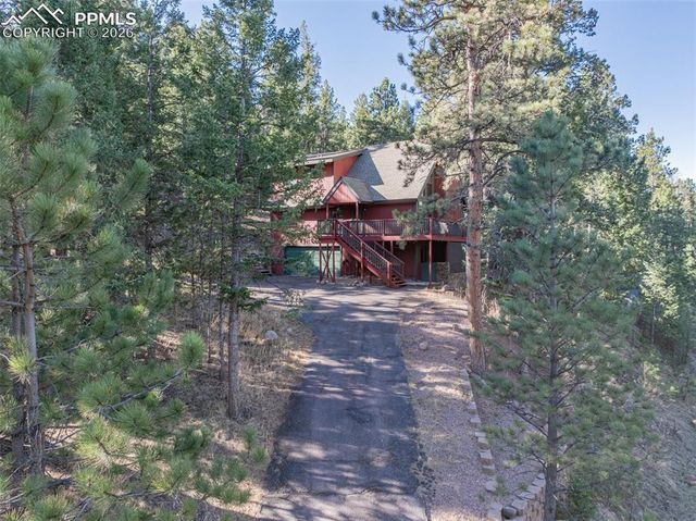 951 Kings Crown Road, Woodland Park, CO 80863