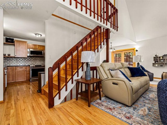 951 Kings Crown Road, Woodland Park, CO 80863