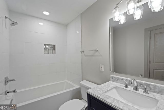 664 Florence Place NW, Atlanta, GA 30318