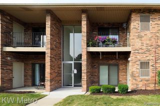 15014 Island Drive, Sterling Heights, MI 48313