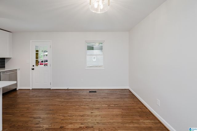 1454 GOLDEN DRIVE, Bessemer, AL 35023