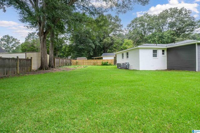 1454 GOLDEN DRIVE, Bessemer, AL 35023