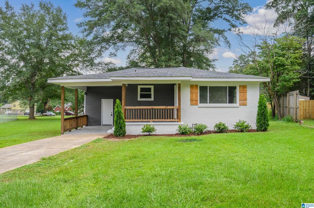 1454 GOLDEN DRIVE, Bessemer, AL 35023