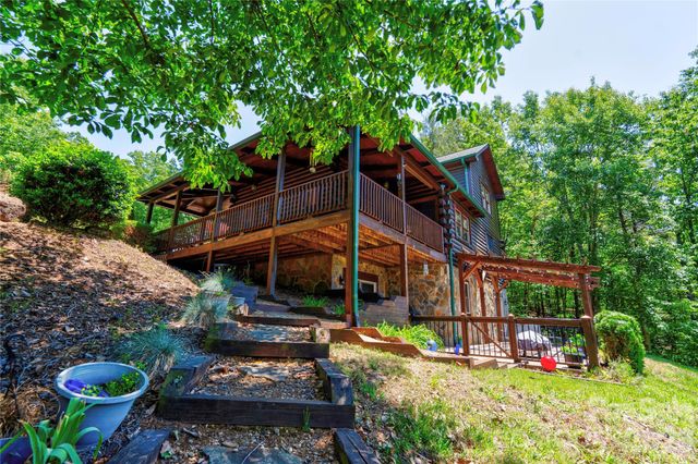 389 Woodgate Drive, Bostic, NC 28018