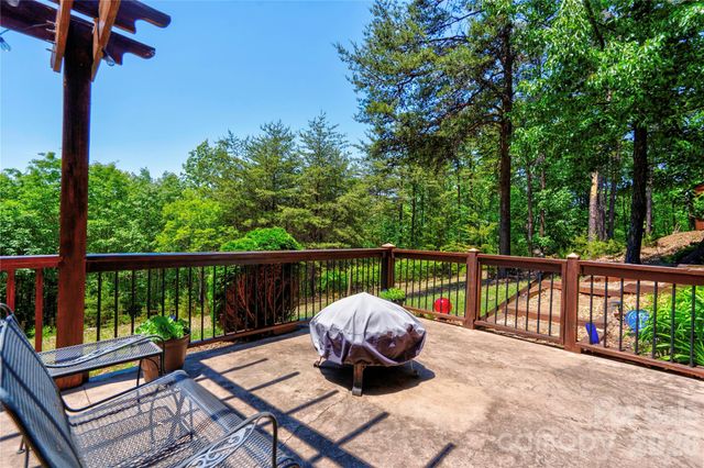 389 Woodgate Drive, Bostic, NC 28018