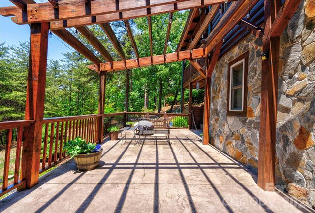 389 Woodgate Drive, Bostic, NC 28018