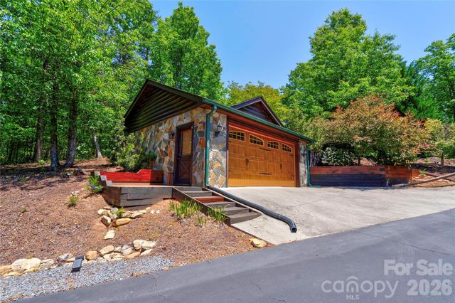 389 Woodgate Drive, Bostic, NC 28018