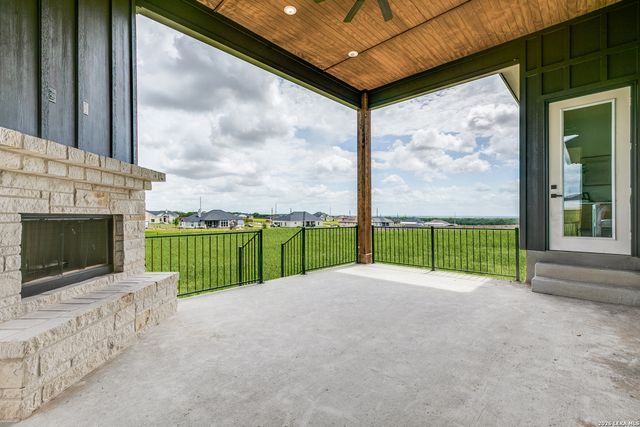 157 Estates Dr, La Vernia, TX 78121