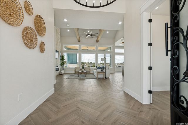 157 Estates Dr, La Vernia, TX 78121