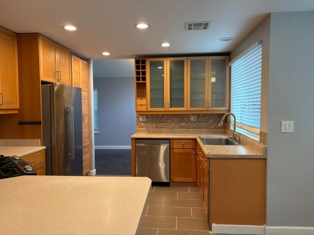 4 Coso Court, Sacramento, CA 95838