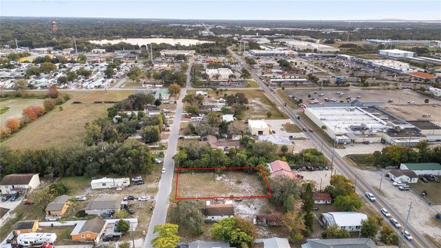 520 POINSETTIA ROAD, Auburndale, FL 33823