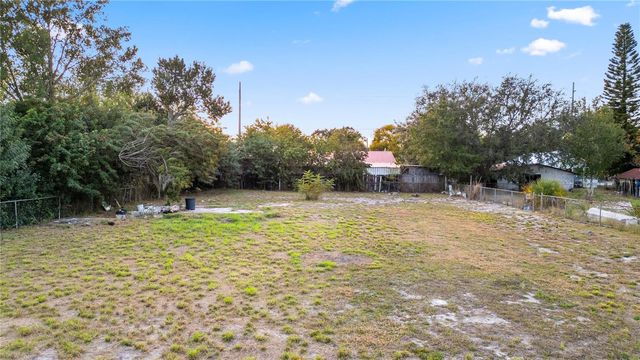 520 POINSETTIA ROAD, Auburndale, FL 33823