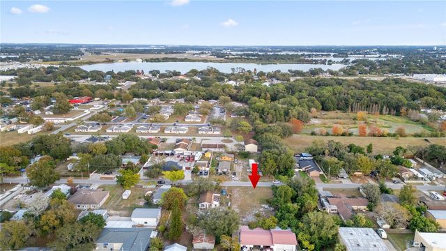 520 POINSETTIA ROAD, Auburndale, FL 33823