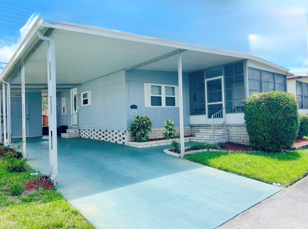 95 RED OAK DRIVE, Palm Harbor, FL 34684