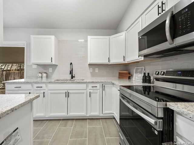 612 Jamie Sue, Converse, TX 78109