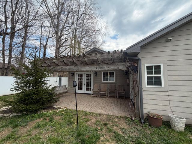 27 McKenzie Trail, Corbin, KY 40701