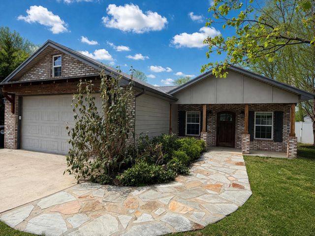 27 McKenzie Trail, Corbin, KY 40701