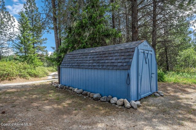 9067 W COEUR D ALENE DR, Spirit Lake, ID 83869