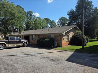 897 A Six Oaks Circle B, Norcross, GA 30093