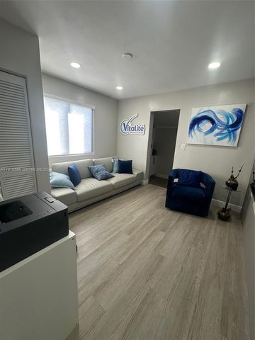 6443 Bird Rd, Miami, FL 33155