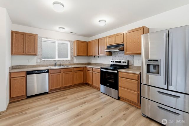 3230 Hoffman Hill Boulevard, Dupont, WA 98327