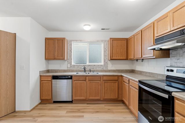 3230 Hoffman Hill Boulevard, Dupont, WA 98327