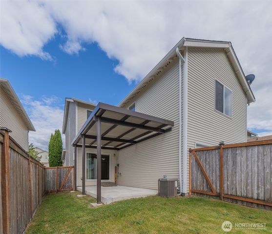 3230 Hoffman Hill Boulevard, Dupont, WA 98327