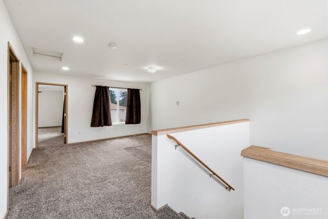 3230 Hoffman Hill Boulevard, Dupont, WA 98327