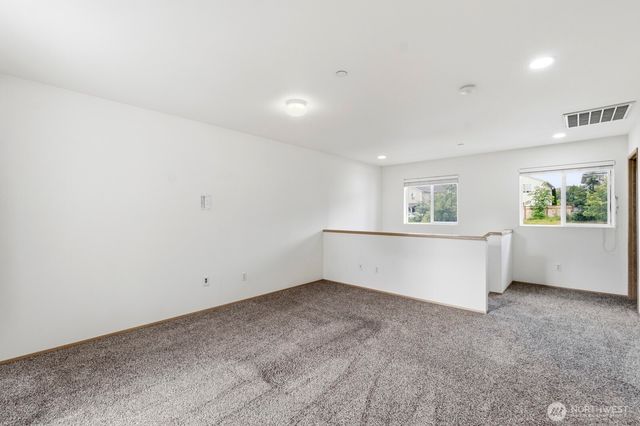 3230 Hoffman Hill Boulevard, Dupont, WA 98327
