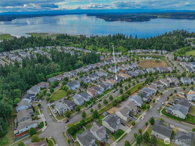 3230 Hoffman Hill Boulevard, Dupont, WA 98327