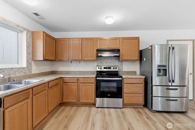 3230 Hoffman Hill Boulevard, Dupont, WA 98327