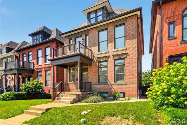 4059 Castleman Avenue, St Louis, MO 63110
