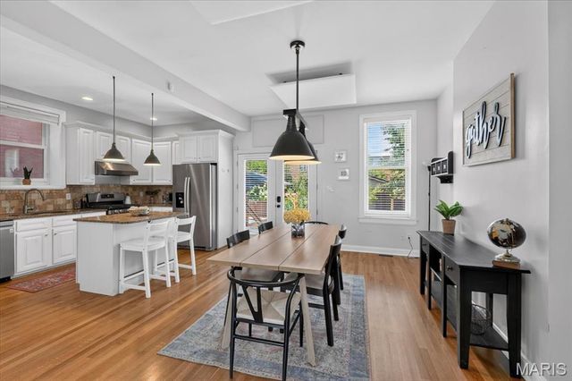 4059 Castleman Avenue, St Louis, MO 63110