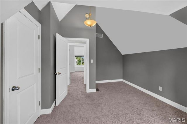4059 Castleman Avenue, St Louis, MO 63110