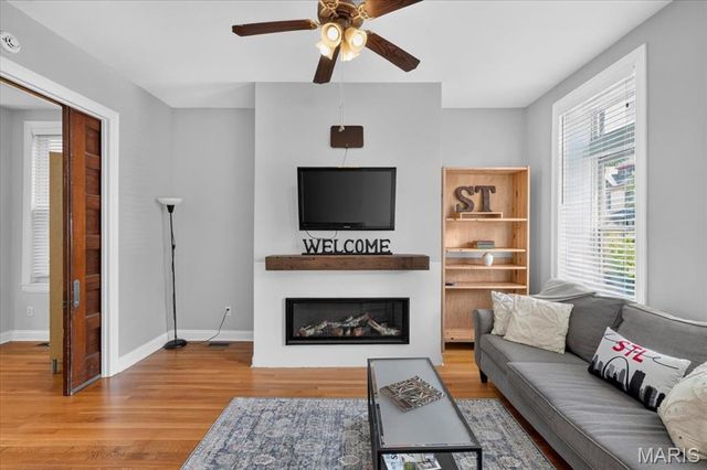 4059 Castleman Avenue, St Louis, MO 63110