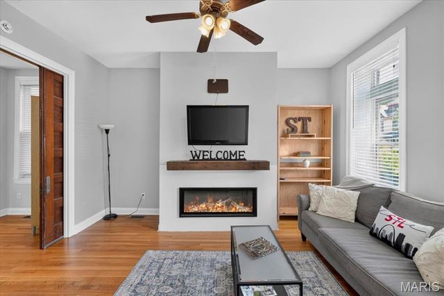 4059 Castleman Avenue, St Louis, MO 63110