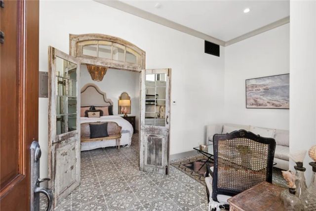 541 Hazel, Corona Del Mar, CA 92625