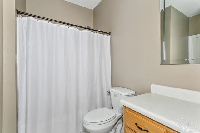 1363 Water Oaks Trl, Cantonment, FL 32533