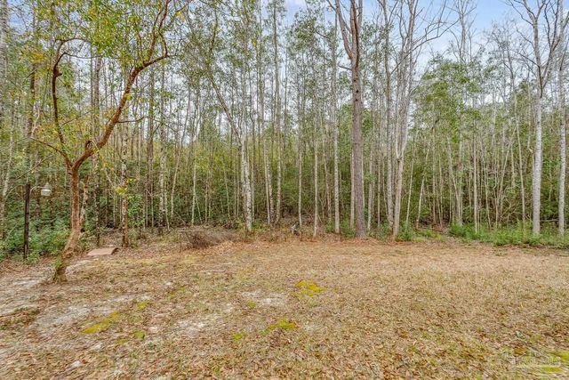 1363 Water Oaks Trl, Cantonment, FL 32533