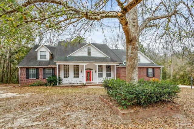 1363 Water Oaks Trl, Cantonment, FL 32533