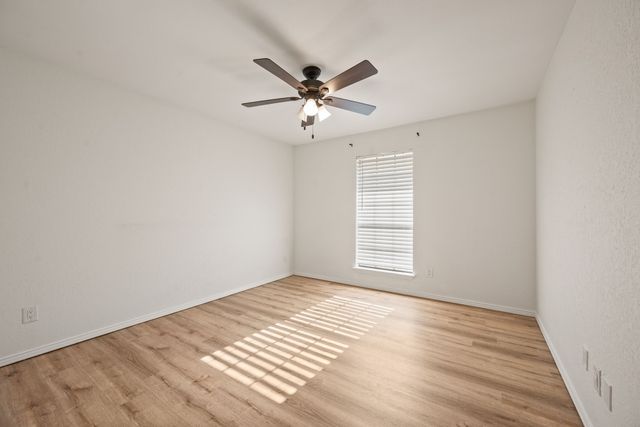 4105 Hemlock Street, Fort Worth, TX 76137