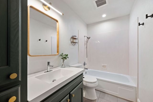 4105 Hemlock Street, Fort Worth, TX 76137